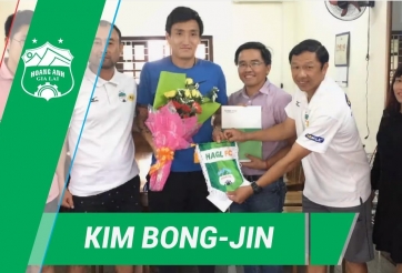 VIDEO | Tân binh HAGL: 'Tôi sẽ giải quyết điểm yếu của đội'